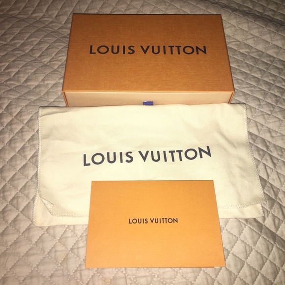 Louis Vuitton Vernis Mini Pochette Amarante Patent Leather Bag Brand New - Picture 12 of 14